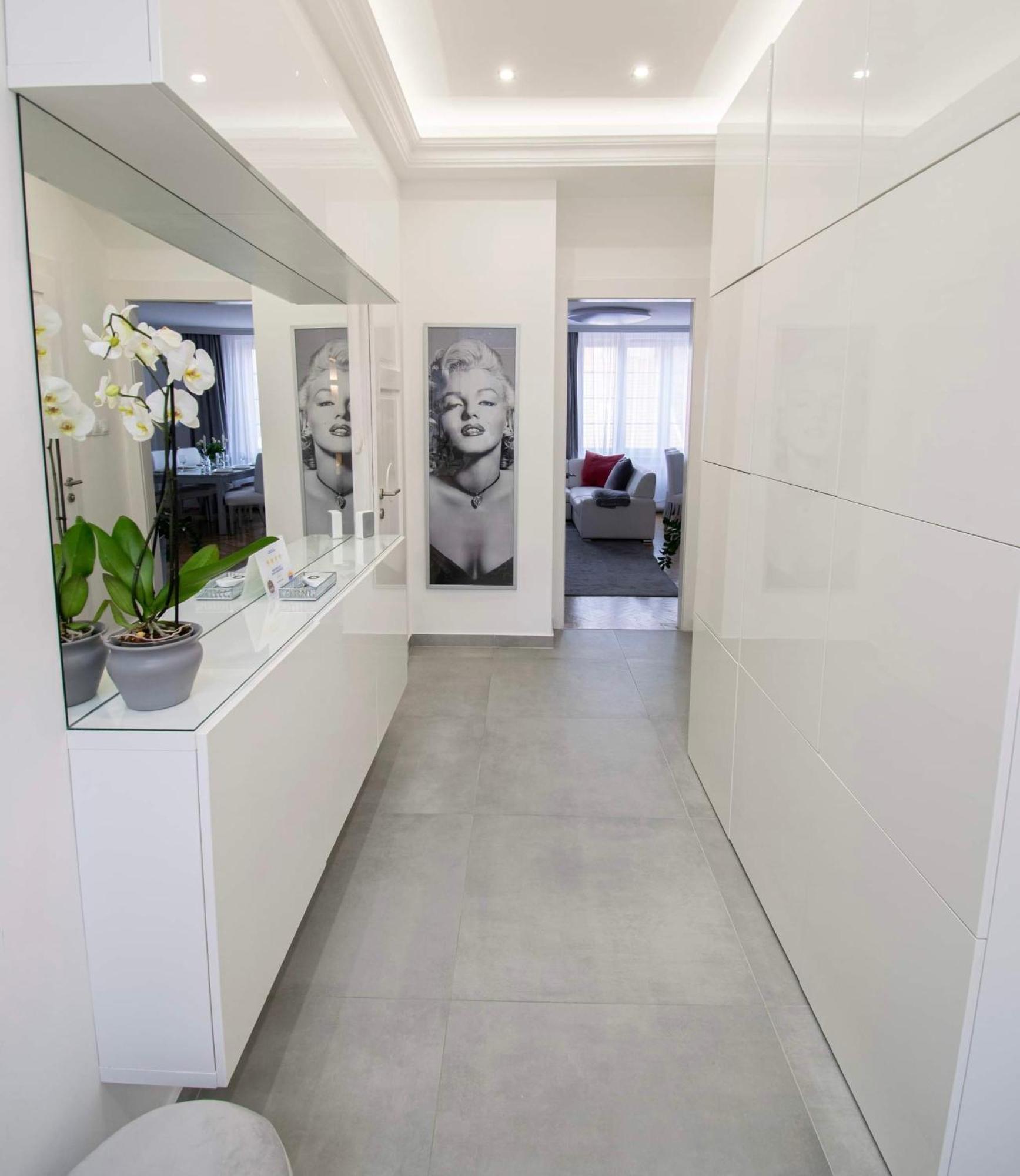 Budacastle Panoramic Luxurious Family Apt, Free Parking Included Boedapest Buitenkant foto