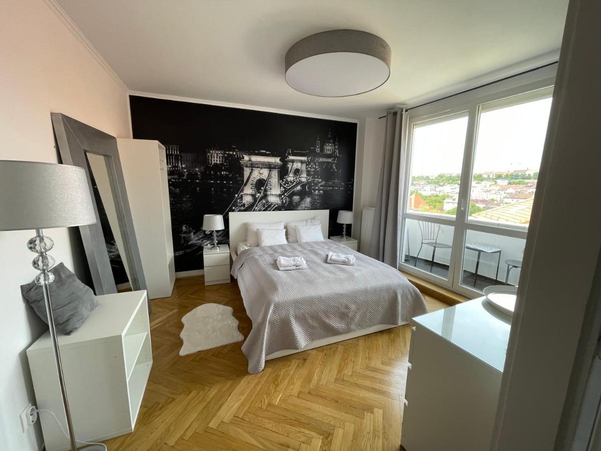 Budacastle Panoramic Luxurious Family Apt, Free Parking Included Boedapest Buitenkant foto